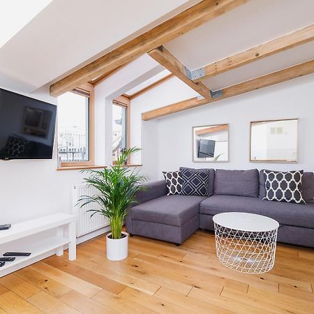 2 Bedroom Apartment With Terrace- Pilsudskiego 11 Kraków Zewnętrze zdjęcie